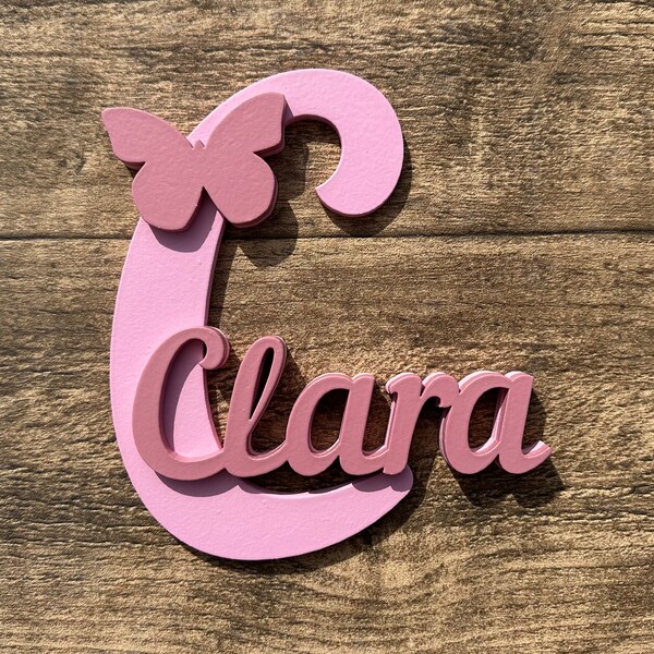 Clara | Buchstabe Namensschild | Schmetterling