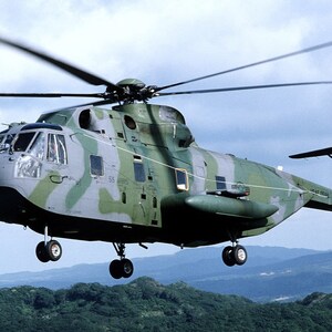 Framed 4&quot; X 6&quot; Print of a Sikorsky HH-3 &quot;Jolly Green Giant&quot; Helicopter. Hang on a wall or display on a shelf or desk.