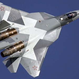 Framed 4&quot; X 6&quot; Print of a Russian Sukhoi Su-57 &quot;Felon&quot; aircraft. Made to hang on a wall or display on a shelf or desk.
