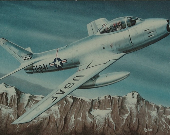 Framed 4" X 6" Print of a North American F-86 "Sabre." American swept wing fighter aircraft. Hang on a wall or display on a shelf or desk.