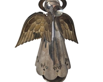 Dillard’s Trimmings 7” Angel Musical Silver Plated Plays Silent Night