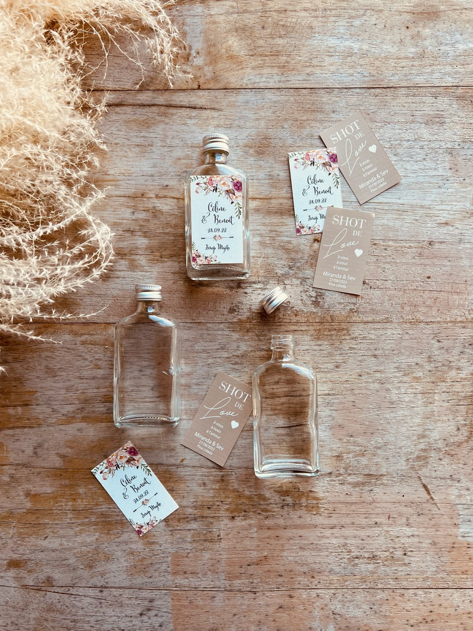 Mini fioles en verre personnalisées pour mariage et baptême