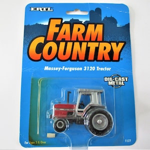 1994 Ertl Farm Country Massey Ferguson 3120 Tractor TT1539