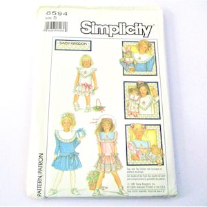 Simplicity Daisy Kingdom Childs Dress Size 5 Sewing Pattern PT790