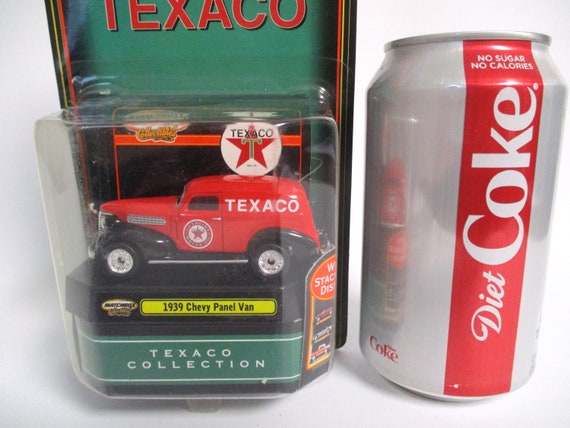 Mattel 2000 Matchbox Collectibles Texaco 1939 Chevy Panel