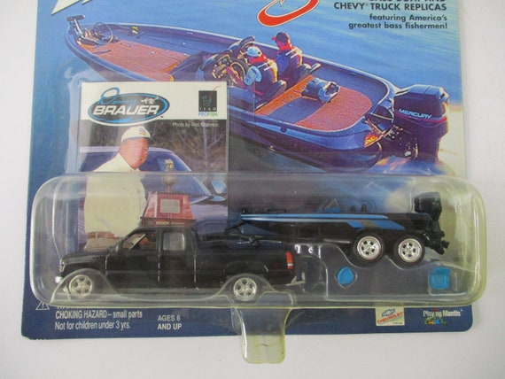 Toy diecast cheap bass boats