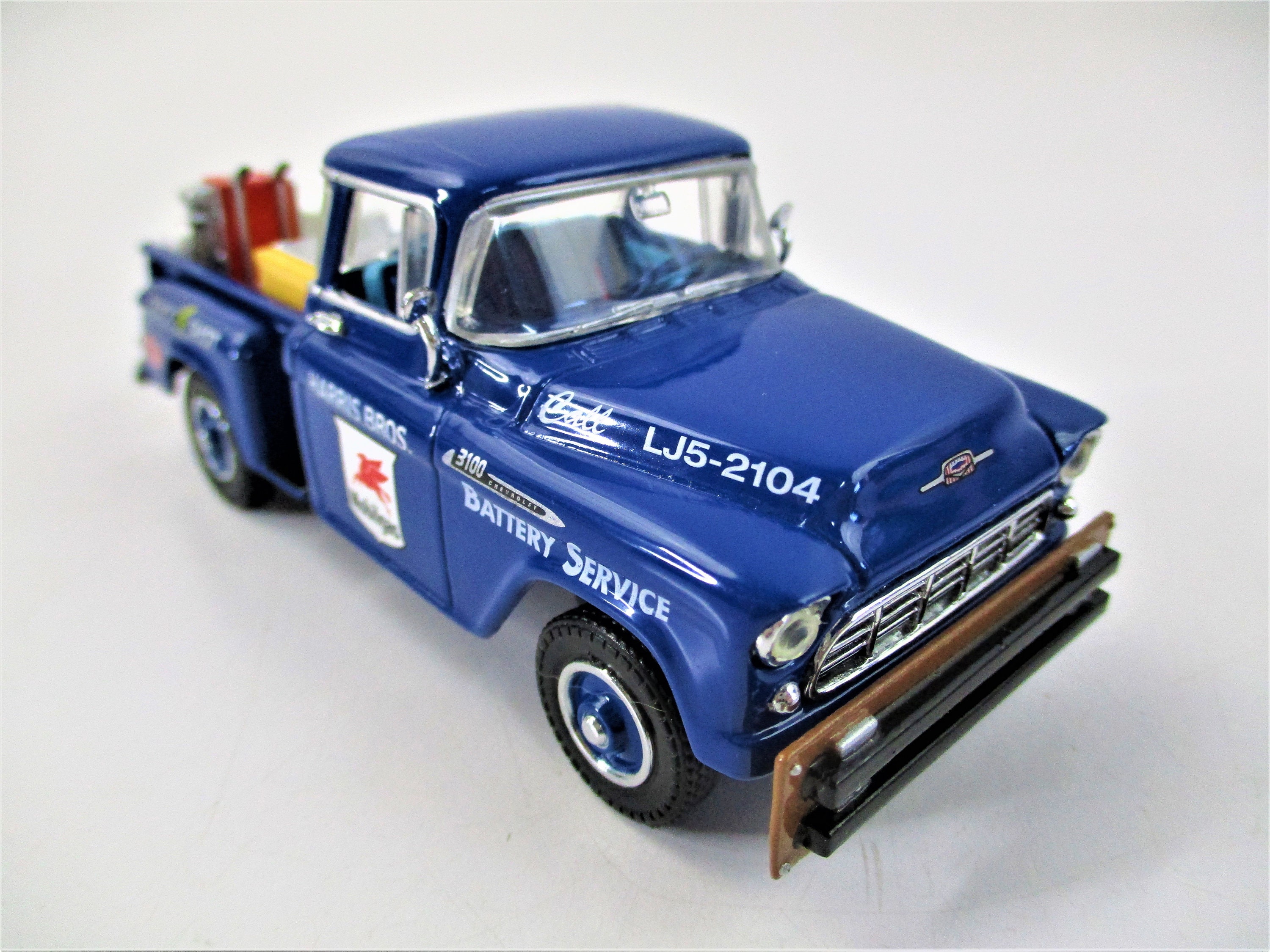 Matchbox - CHEVROLET 3100 Tow Truck TEXACO US Olympic