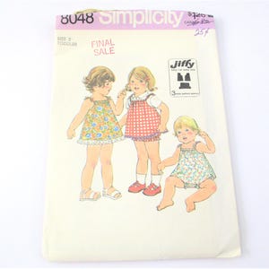 1977 Simplicity Toddlers Dress or Jumper and Bloomers Size 2 Pattern PT1339