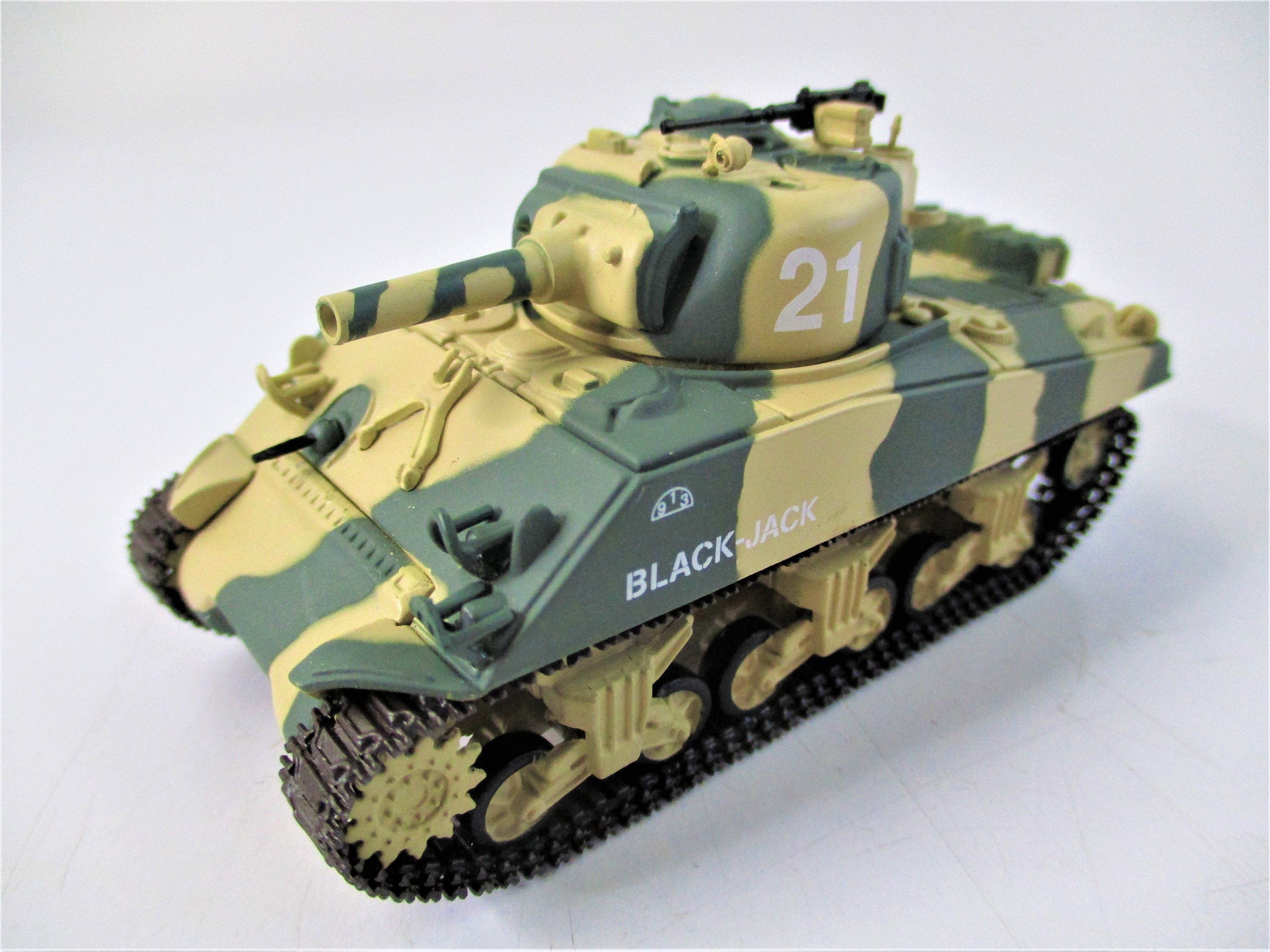 Tanque M4 Sherman. Matchbox | Cuotas sin interés