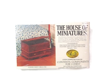 House of Miniatures Dower Chest Kit MK3234