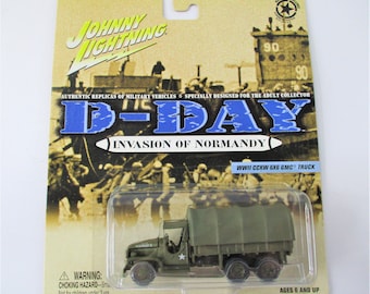 Johnny Lightning D Day Invasion of Normandy WWII CCKW GMC Truck   TT1172