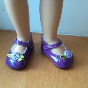 purple baby shoes flower doll Kidz ‘n Cats gotz maru and friends Paola Reina Soy Tu Carpatina Finouche Sylvia Natterer Starlette