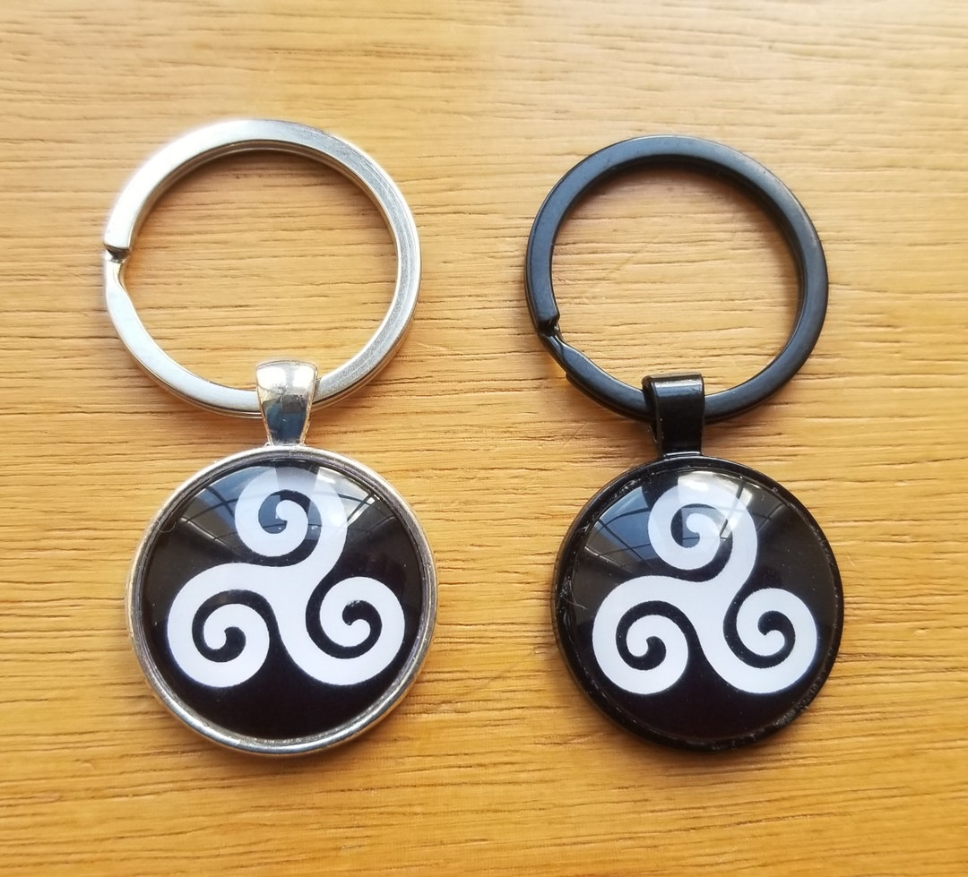 Key Ring Key Triskel Brittany Logo Diam. 25 Mm Silver or Black Etsy