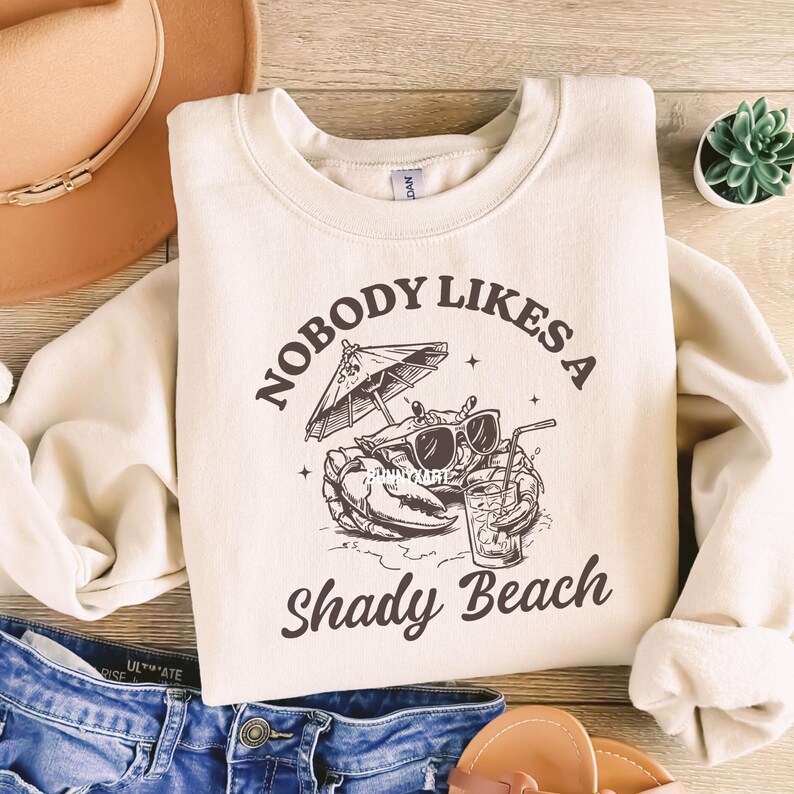 Ingen gillar en skuggig strand SVG PNG, Retro sommarstrand, Rolig krabba PNG, Strandälskare T-shirtdesign, Semester PNG, Strandvibbar, Sommarvibbar bild 3