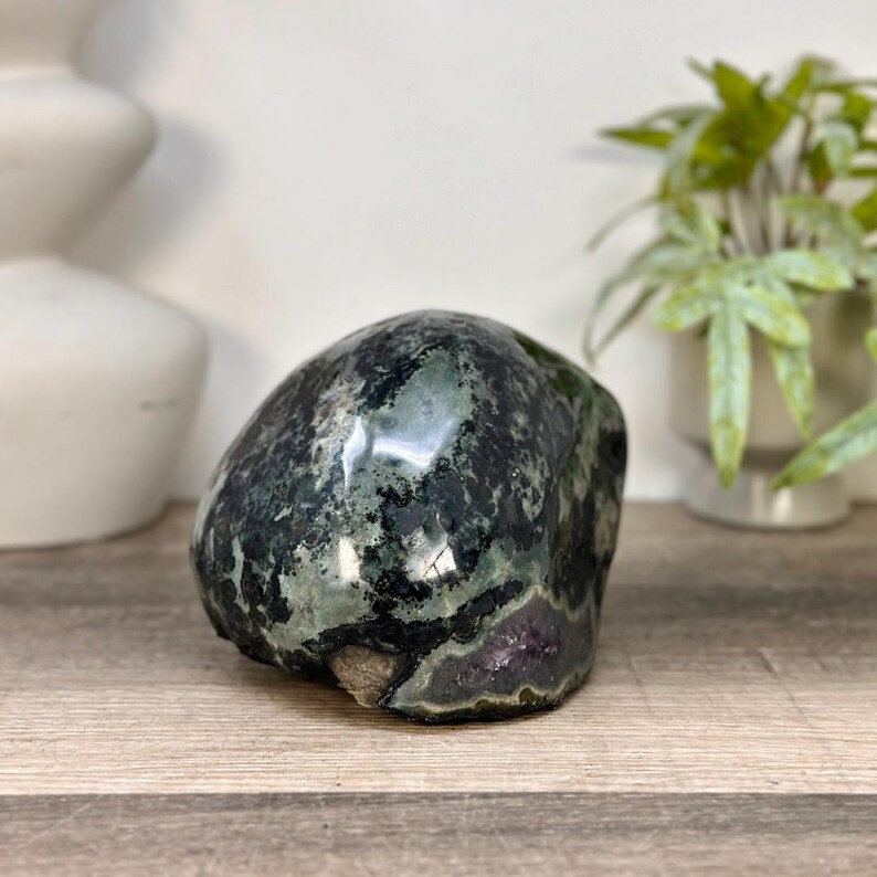 Natural Amethyst Geode With Green Jasper Shell, STGE0092 - Etsy Canada