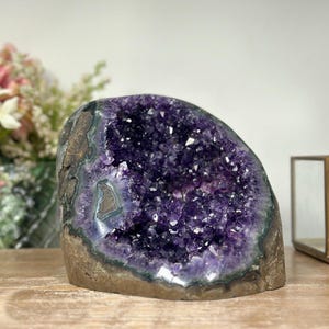 Beautiful Natural Amethyst Geode with Cut Base, Self Standing Amethyst, 4.7 in Tall Amethyst Stone | CBP0531