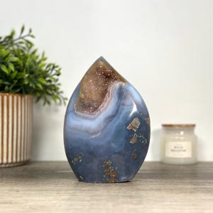 Blue Agate & Quartz Druzy Stone Flame Carving | FST0165