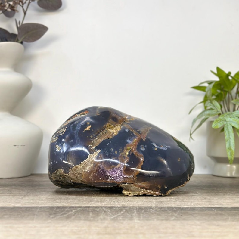 Natural Large Amethyst Geode With Agate Shell, STGE0125 - Etsy Canada