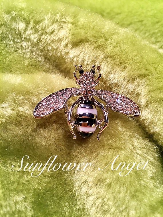 Vintage style silver glamourous bee brooch (Manchester bee). Bumble bee with crystals and enamel.