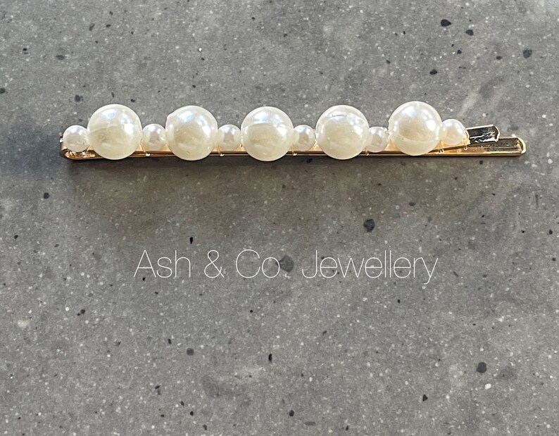 Stunning pearl hair slides. You will receive 2 hair slides, in gold, black or silver. image 8