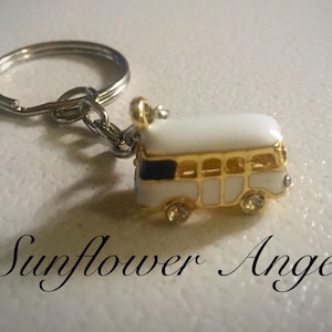 Enamel VW type van, in gold and white enamel. Keychain, keyring, van, car.