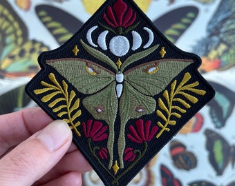 Moth Patch | Luna Moth Patch | Moon Phase | Embroidered Patch | Patch for Jacket | Patch for Backpack | Sew-on Patch | Full Moon | Lunar