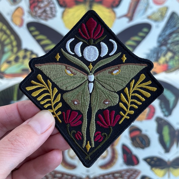 Moth Patch | Luna Moth Patch | Moon Phase | Embroidered Patch | Patch for Jacket | Patch for Backpack | Sew-on Patch | Full Moon | Lunar