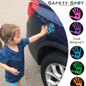 Safety Spot ™ 子供用ハンドカーマグネット、幼児用子供用手形車安全、子供用車安全、駐車場安全手形安全スタンドスポット、ブラック