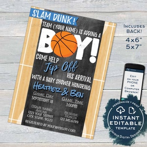 Può includere: Un invito a una festa di benvenuto per un bambino a tema basket con uno sfondo a lavagna e una grafica di pallacanestro blu e bianca. Il testo recita "Slam Dunk! Team (Your Name) is adding a Boy! Come help Tip Off his arrival with a baby shower honouring Heather & Ben. Game Day September 18 Game Time 3:00PM (Your Name) Arena 1223 Your Street City, State. 91223 Reserve Tickets 122.345.6789 Registered at yourwebsite.com". L'invito include anche una grafica di pallacanestro blu e bianca e uno sfondo di campo da basket.