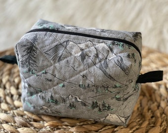 Quilted Mountains Boxy Bag, Cosmetic Pouch, Pencil Bag, Handmade travel bag, Makeup Bag