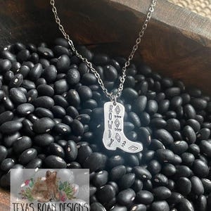 Bettelkette, individuell, Rodeo, Cowgirl, handmade, Western, Geschenk, Cowboyboot, Aztek, Cowgirl, Texas, boho, gestempelt, zierlich, ranch