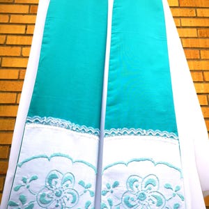 Petrol Blau Geistliche Stola: Upcycled Bestickte Florale Pastor Gewandung