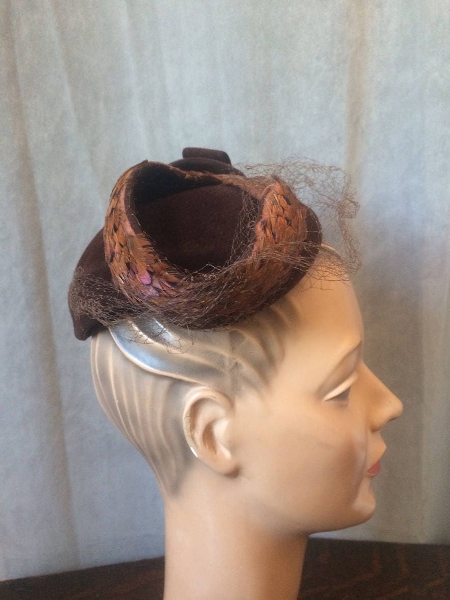 1940s Brown Hat With Feathers and Veil - Etsy display picture 1
