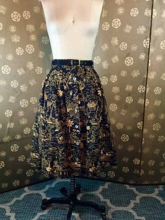 1950s Gold & Black Novelty Print Skirt - image 6