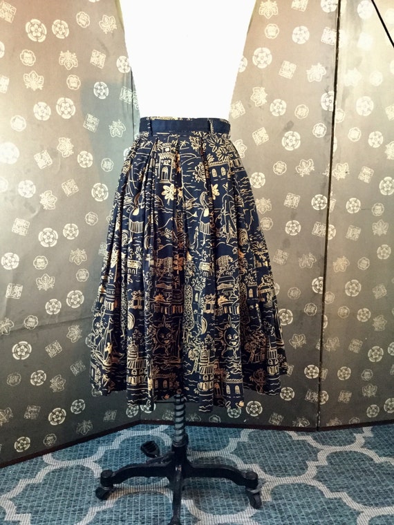 1950s Gold & Black Novelty Print Skirt - image 4