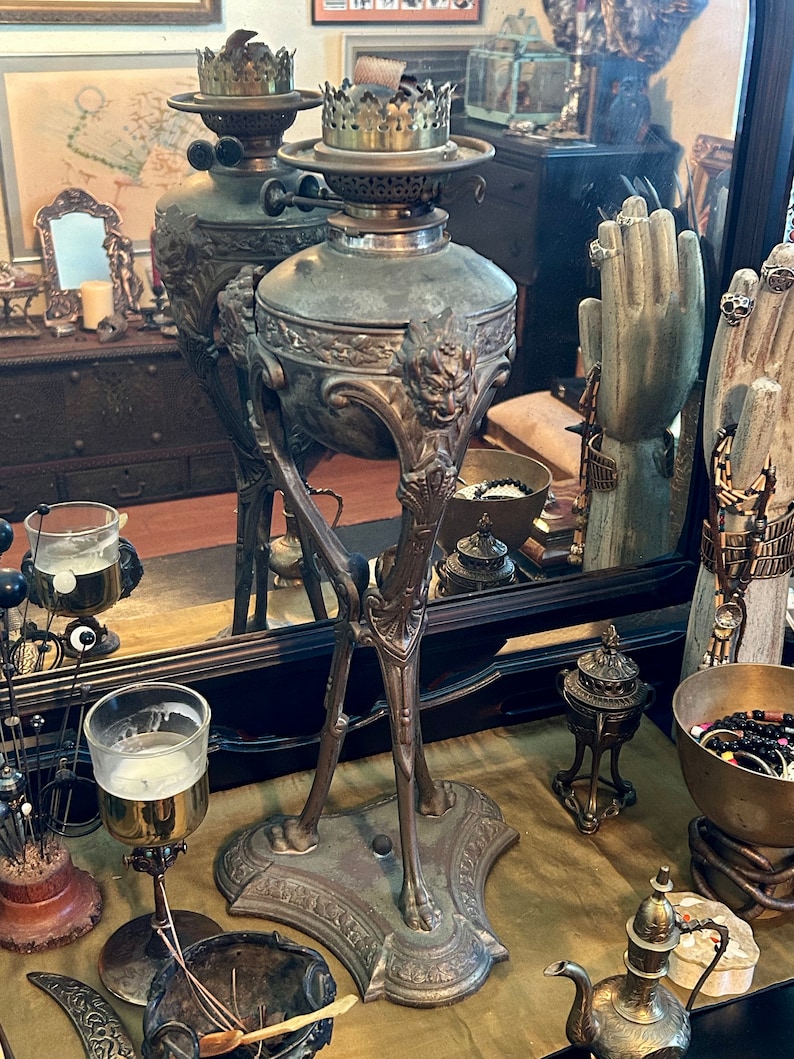 Incredible Antique Art Deco Gargoyle Oil Lamp Gothic Victorian Youngs ...