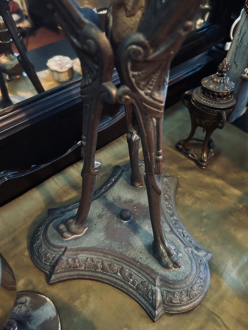 Incredible Antique Art Deco Gargoyle Oil Lamp Gothic Victorian Youngs ...