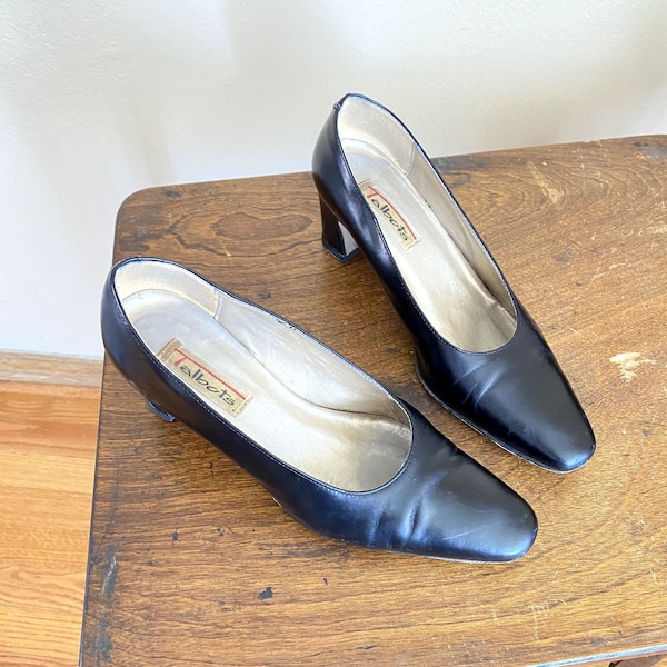 Vintage Talbots 6M Black Leather Pumps Italian Soles Chunky Heel Round Toe