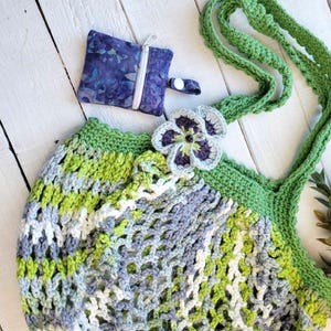 Crochet Pansy Market Bag with Snap-on Key Case, Springtime Purse