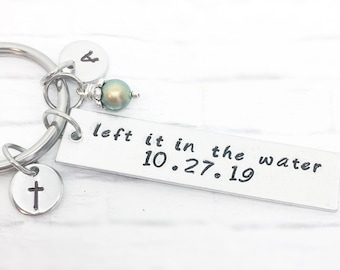 Baptism keychains, left it in the water, baptism gifts, baptism jewelry, women baptism gift, Christian keyring, teen baptism keychains