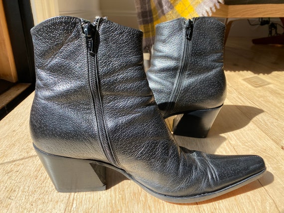 Italian-made Pointed-toe Half Boots - image 3