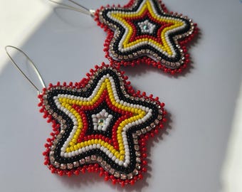 Native American beaded earrings ~ Beaded Earrings - Earrings