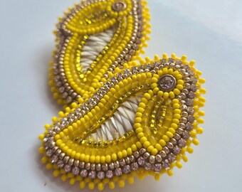 Native American Beaded Earrings-Native American Beaded Tulip Earrings- Quillwork - Earrings