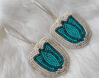 Native American Handmade Beaded Flower Earrings