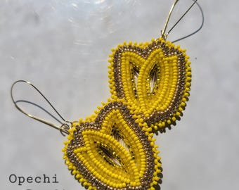 Native American Beaded Earrings-Native American Beaded Floral Earrings- Quillwork - Earrings