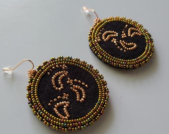 Native American Beaded Footprint Earrings - Beaded Earrings- Earrings