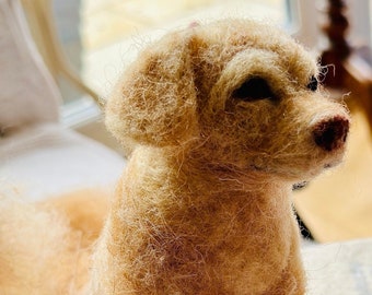 Needle-felted Dog/Labrador/Golden Labrador/Memorial Gift/Pet Portrait/Dog Sculpture/Pet Portrait/Dog Sculpture/Memorial Pet Portrait