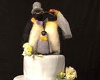 Penguins/Penguin Wedding Cake Topper/Needle Felted Penguins/Wedding Cake Topper/Penguin topper/OOAK Penguins/Needle Felted Animals/Penguin