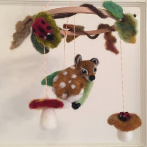 Baby Fawn Woodland Mobile/Cot Mobile/Forest Crib Mobile/Needle Felted Mobile/Nursery Decor/Child&#39;s Room Decor/Baby Shower Gift/Newborn Gift