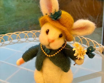 Easter Bunny/Carrot Bunny/Cute Bunny/Needle felted Bunny/Felted rabbit/Felted Bunny Rabbit/Rabbit Ornament/Handmade Rabbit/Bunny ornament